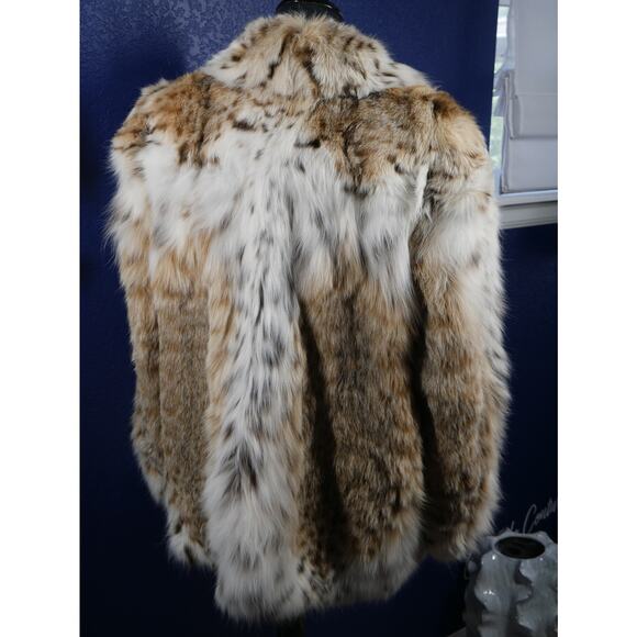 2 die 4 Gorgeous Heavily Spotted Bobcat Lynx Hooded Fur Coat Jacket - Picture 4 of 7